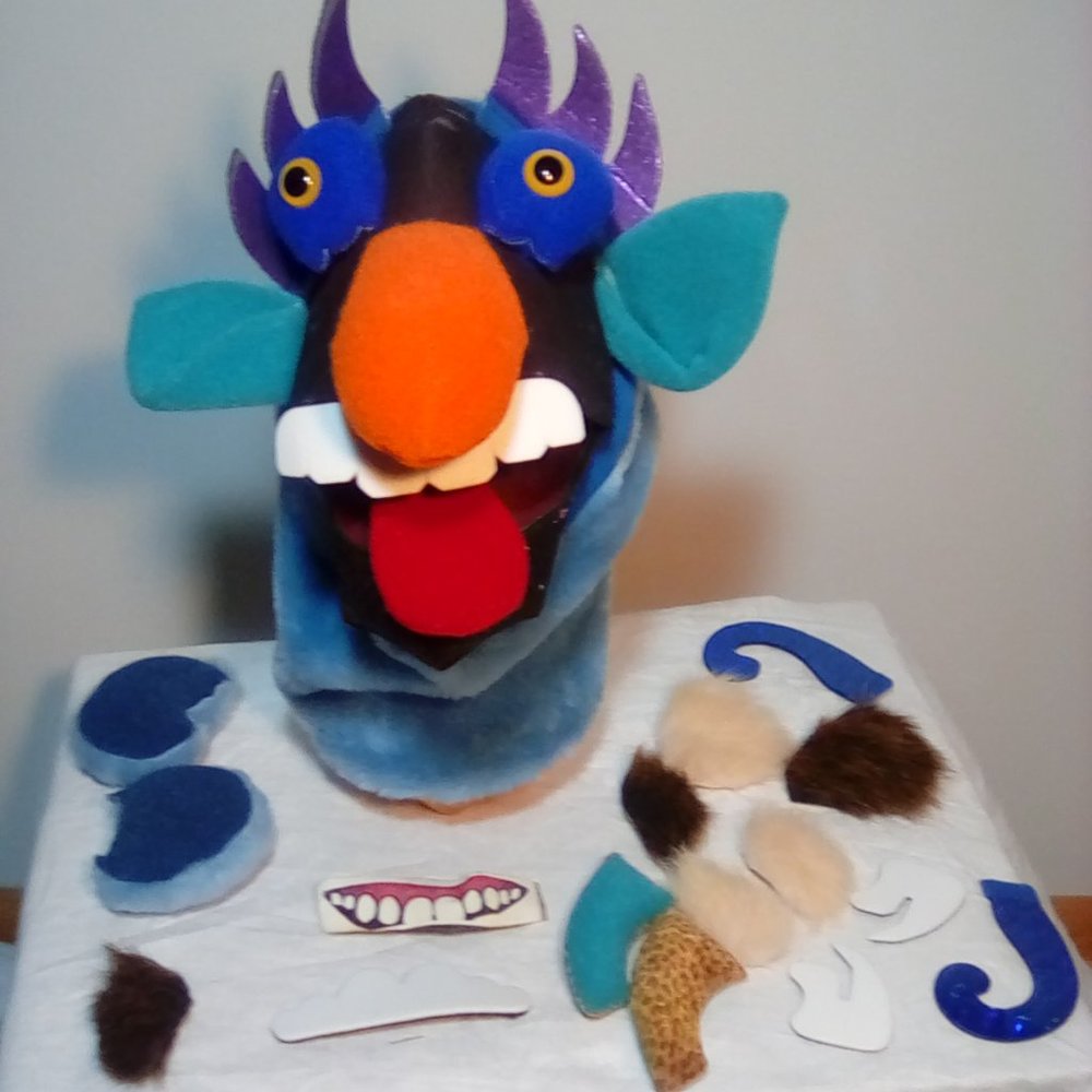 Puppet with changeable parts